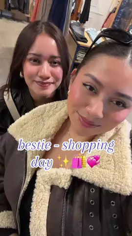 Just some girlies doing girly things ✨🛍️💗 #shoppingday #besties #bestiedayout #shoppaholic #shoppinghaul #girlytok #4lifers #grwm #delamomall 