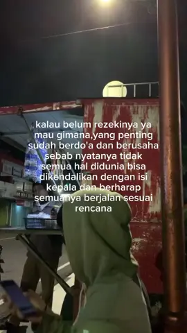 terwujud atau tidak terwujud harus tetap bersujud
