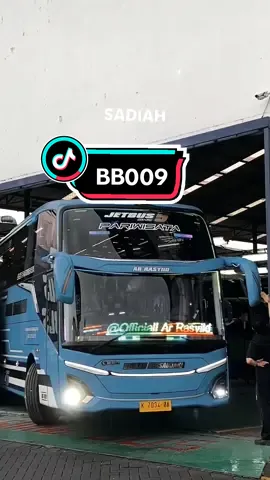 Absen sing melu bukber semarang bolo #berkahbersaudaratrans #berkahbersaudaraarrasyiid #jb5adiputro #cinematicvideo #cinematicbusindonesia #viraltiktok #fypシ ,#videobusindonesia #videobuscinematic #busmaniacommunity #busmaniaindonesia #busmania #cinematicvideo 