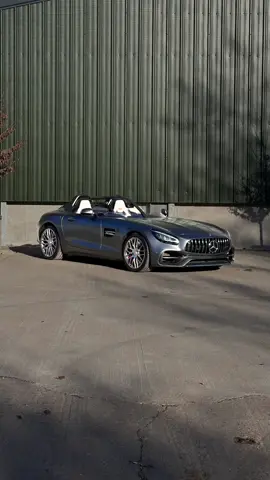 The AMG GT like you’ve never seen before 😎 Currently for sale at DD Classics in London #amggt #amg #mercedesbenz #mercedes #mercedesamg #mercedeslovers #mercedesamgf1 #mercedesamggt 
