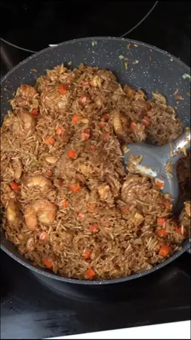 Arroz Estilo Chino🍚🤌🏻 #hondurasjackyrecetas #recetashondureñas #arrozchino #Receta #honduras #arrozfrito #friedrice #tiktok #viral 