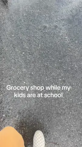 #aldi #momtok #groceryshopping #lunchsnacks #aldifinds #momof2 #ditlofamom 
