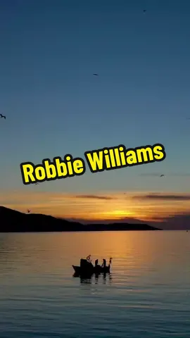 Angel - Robbie Williams! #anos708090 #goodtimesbr #robbiewilliams #angel #tradução #lovesong #tiktoksong 