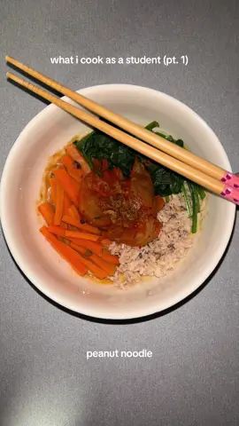 #fyp #unimeals #peanutnoodles #healthy #Recipe 