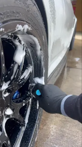Asmr Car Wash 🧼🫧✨ #autodetailing #asmr #asmrcleaning #satisfying #detail #detailing #carwash #valet #deepclean #oddlysatisfying #satisfyingclean #foambath #exterior #bmw #m3 #carcleaning #cleaning #