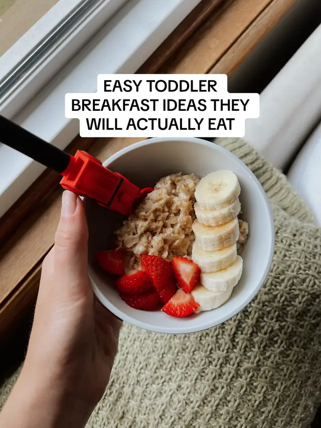 Sooo easy and (kinda) healthy breakfast ideas!! #blw #toddlermeals #toddlerfood #toddlermealideas #momtok #toddlermom #breakfastideas #toddlerbreakfast #babyledweaning 