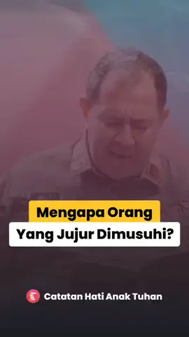 Jangan takut dan jangan merasa kamu bersalah jika kamu dibenci oleh orang lain karena kamu menjadi orang yang jujur di lingkunganmu.. Tapi selama kamu yang benar dan bukan merasa benar sendiri ya.. Bukan kamu yang salah, tapi orang-orang yang membencimulah yang salah karena mereka tidak menyukai orang yang jujur.. Jangan takut kepada orang seperti selama kamu hidup jujur dan takut akan Tuhan.. Tetaplah menjadi orang yang jujur, sebab itulah yang Tuhan kehendaki.. Jangan menjadi serupa dengan dunia.. Hidup sebagai orang yang jujur itu tidak mudah, tapi it's worth it.. Sebab Tuhan tidak akan tinggal diam.. Tuhan akan menyertai orang-orang yang taat kepada FirmanNya 💕 -      🎤: Ps. Gilbert Lumoindong    ⛪: GBI Glow FC (Semangat Pagi)    -                 ✨ Apakah kamu terberkati? Bagikan berkat ini untuk teman kamu yang membutuhkan ini ya!               🌱 Yuk sama-sama bertumbuh secara rohani, follow kami ya!        -  #bohong #salamjujur #berbohong #hubungansuamiistri #hubungan #jujur #kejujuranhati #jujuritujuara #jujurlebihbaik #kejujuran #hubungansehat #pasangan #pacar #kepercayaan #percaya #Hiduplebihbaik #Orangbaik #BerusahaBaik #Lembut #RendahHati #Sombong #JadiBaik #AnakBaik #LebihBaik #BelajarBaik 