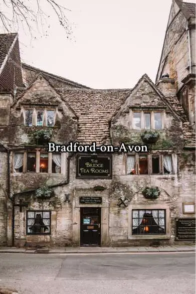 📍 Beautiful Burford on Avon, England 🌸 If you're ever visiting Burford on Avon, you absolutely must pay a visit to this charming tea room! ☕✨#visitbritain #cottagecoreaesthetic #cotswolds 