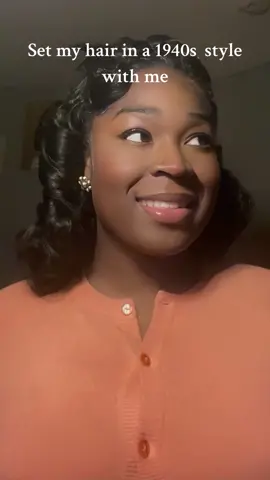#CapCut #vintagestyle #1940s #1940shair #truevintage #blackvintage #tiktok  #hairstyle #hairtok #hairtutorial #vintagefashion #vintagehair 