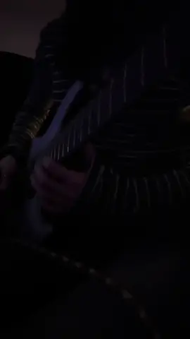 shades of cool solo ig 🛐                          #guitar #guitarcover #guitartok #music #guitarsolo #biasfx2 #fyp #schecter #girlguitarist #lanadelrey #shadesofcool 