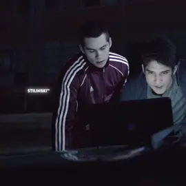 stiles giyince bi ayri yakısmıs #teenwolf #stilesstilinski #dylanobrien #bwkpp #edit #şarkı #trending #viral #global #fypシ゚viral #werewolf #foryou #fyp #akım #fypage #kesfetengeli #dylanswithlove 