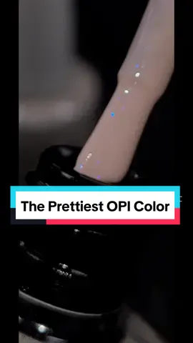 Girlies, if you are usually a very natural color kind of gal this color is perfect if you want to spice things up a bit. It is not too loud, and it's perfect like that. It sparkles perfectly with lighting and still will put you in awe without light 🥰 You can find this color and more on our website 🫶 #opigel #perfectshimmer #shimmernails #irridescentnails #beginnernailtech #gelnails 