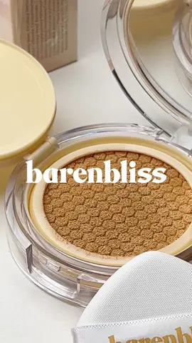 Hey BNBaes! Get up to 24H* flawless matte finish with our new and improved True Beauty Inside Cushion 15g – where makeup and skincare meets. Get yours now! 💖 SHADES 🌸LW1 Bluebell (001） 🌸LW2 Daisy (002） 🌸MC1 Freesia (01） 🌸MW1 Gardenia (02） 🌸TW1 Lavender (03） #joyfulcleanbeauty #barenblissph #barenbliss #kbeauty