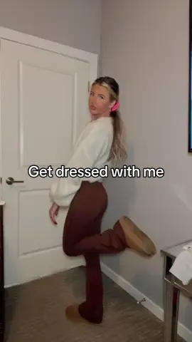 Ger dressed with me! #outfit #outfitinspo #OOTD #getdressedwithme #getreadywithme #grwm 