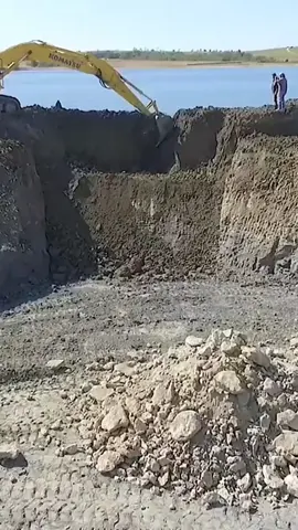 Destroy the drainage dam #xuhuong #excavator #mayxuc 