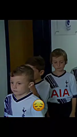 Sad Moment in Football 😭 #sports #foryou #pourtoi #football #moment #sad #sadmoment #sadmomentinfootball #fan #surprise #respectmomentsinfootball #respect #respectmoments 