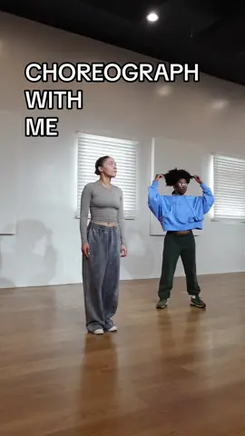 Choreograph with me ⭐️ dancing to Truth or Dare by @Tyla 🐅 i couldnt decide between the 2 different versions in the first 8 count lmaooo which one do you think is better? First version or second version?! #choreographwithme #studiosession #choreography #tyla 