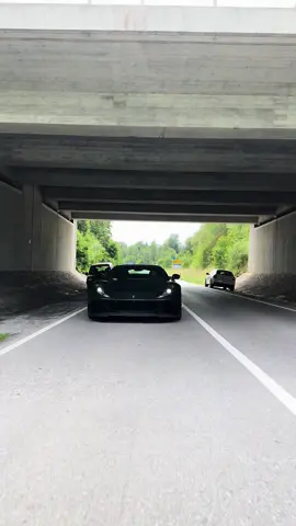 What being followed by an 812 N-Largo S sounds & looks like 👀 #novitec #ferrari #812 #nlargo #black #carbon #wheels #wheels #fypシ #fypage #street #drive #best #sound #v12 #fy 
