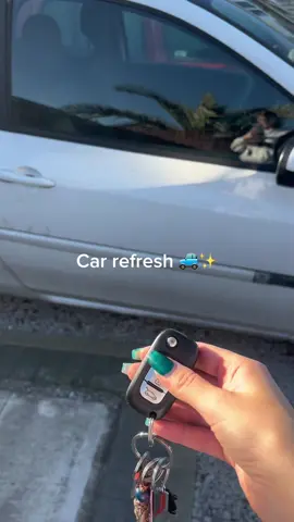 Petition to get apple to make a colour option for car emojis 📋 sign here pls xo✍🏻✍🏻✍🏻 #fy #fypシ #fyp #foryoupage #foryou #asmr #asmrvideo #cartok #car #carsoftiktok #carcleaning #clean #cleaning #refresh #reset #asmrtiktoks #asmrsounds #CleanTok 