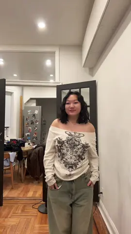 baggy for dayss 🫶🏻 strapless bra is 🔗 in my bi0 under my storefront!! #biggerchest #bigchesttips #bigchestedgal #bigchestapproved #bigchestfriendly #amazonfashionfinds #brarecommendations #getdressedwithme #gdwm 