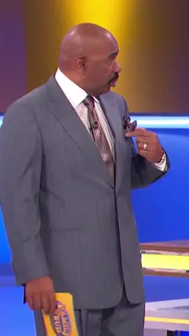 What takes courage to say for the first time?? 🍆🤏🤕 #SteveHarvey: “The hell you looking at me for?” #FamilyFeud