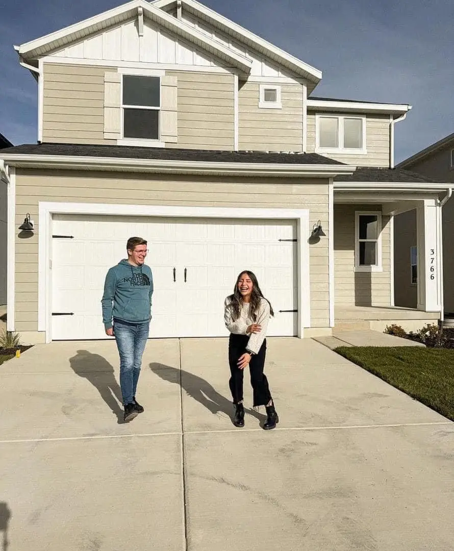 Congratulations to my remarkable clients, Chris and Diana, on securing this exquisite new home with the profits generated through our platform! Our collaborative journey has been truly remarkable, witnessing their commitment to a brighter financial future. As we navigate through the dynamic crypto market season, I am thrilled to witness the continued financial success our platform offers. Here's to a brighter future and numerous successes ahead. Keep investing, keep winning!