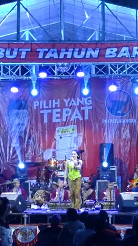 Gelang Alit,,#silvikumalasari #campursari #purwowilis 