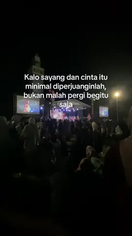 Kelihatan lemah #sadstory #sadvibes #fypシ 