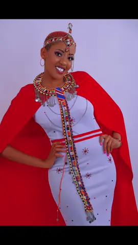 The beauty of maa 💕 #maasai  #maasaimodel #maa #naroktiktokers👐 #maasaitiktokers😍😍😍 #maasaisongs #kenyantiktok #kenyansinaustralia #smile #maasaioutfit #maasaidress #fashion #fashioninspo #fashionweek 