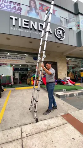 Escalera telescópica con altura máxima de 370CM 🙌🏻 Estructura ajustable, con gran estabilidad durante el uso!! - Fácil de armar - Extensible  - Plegable - Portátil  PRECIO: $129,00  #ecuador #enviosecuador #escalera #escaleratelescópica #escaleratelescopica #escaleraarticulada #escaleraportátil #escaleras 