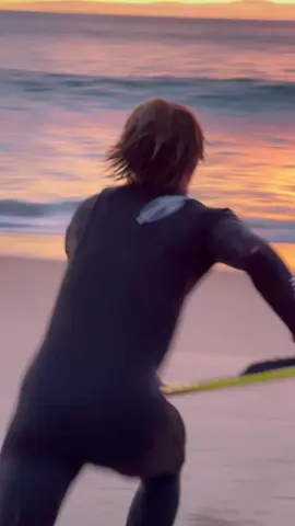 When the tide, the sun and the waves combine to make art 