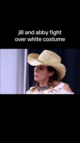 jill and abby fight over white costume #dancemoms #dancemomsclips #dancemomstok #dancemomsmoments #dancemomsmemes 