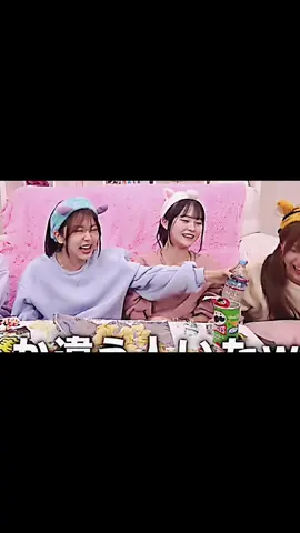 このシーンずっとつぼってた笑笑さくらちゃん卒業おめでとう！🌸 #もか #桜 #ゆか #未来 #Meltv #メルティービー面白切り抜き @もか☁️🍈 @yukaaa0721xx @0808sakura @mirai_yokodaa  @meltv_official 