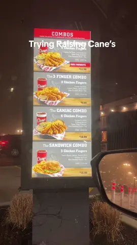 Pretty Good 🍗🍗 #fypシ #foryourpage #blackgirlinfluencer #raisingcanes #delaware #dayinmylife #minivlog #corporatelife #blackgirltiktok #foodtasting 