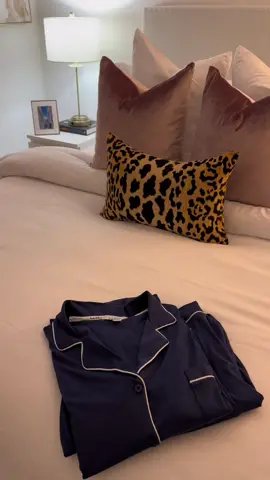 What my Friday night consist of 😌  #fridaynight  #WeekendVibes   #livingalone  #livingalonediaries  #stayinghome  #stayingin  #nightroutineskincare  #nightroutine  #skincare  #skincareroutine  #winetimе  #winedown  #protectyourenergy  #afterworkroutine  #weekendvibes  #dailyvlog  #griselda  #sofiavergara  #aliciakeys  #pjs  #homebody  #homebodylife  #liveyourbestlife  #loveyourself  #livingmybestlife  #MentalHealth  #mentalhealthmatters  #millennialsoftiktok  #toxicrelationship  #singlelife  #singleover30  #foryourpage  #fyp  #fypシ 