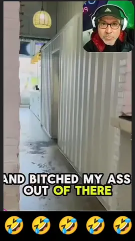 Reacting to I found a place called Bacon B....!!! 🤣🤣🤣