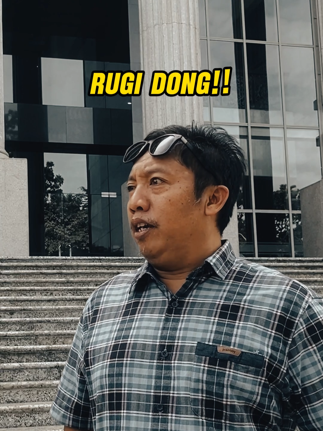 Hak bukan sembarang hak, yang satu ini lagi ngomongin hak konstitusional. Jadi, masih nggak paham tentang kewenangan MK? Atau nggak ngerti cara mengajukan permohonan ke MK? Rugi doongg!! 🤪🤪 #MengawalKonstitusi  #salaMKonstitusi  #MKRI
