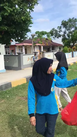 #fyppppppppppppoppシ #viral #ambontiktok #cantik #anakrantau #perempuanbisa#daboy  Versi Daboy🤪😩😂
