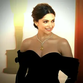 #deepikapadukone 