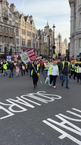 #ulez #ulezexpansion #ulezvanblockers #ulezcharge #ulezcamera #ulezlondon #ulezprotest #ulezscam #fyp #tiktok 