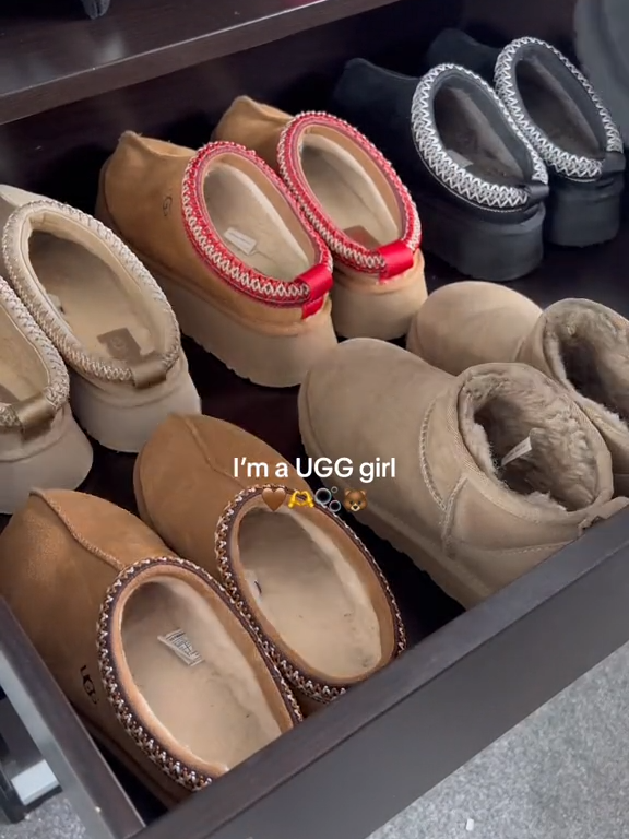 It's High time To Get Yours #uggseason  #waterproofuggs  #waterproofshoes  #uggspray  #uggslipperss #uggplatforms  #uggboots  #ugogirl #fyp