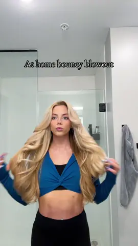 Hair tutorial on how i do this soft curl look / bouncy blowout at home 💆🏼‍♀️💁🏼‍♀️ #hairstyle #hairtok #blowout #hairtutorial #hairstyles #airwrap 