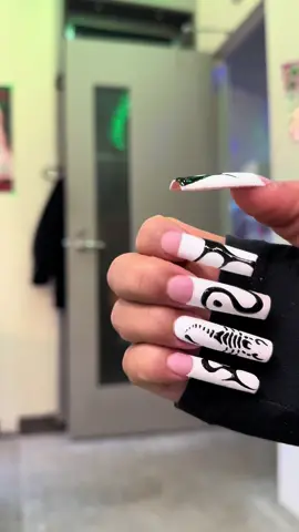 Kawaiii nails in tokyo 🎀 #shinjuku #tokyo 