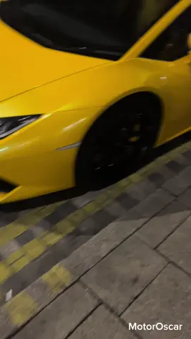 Lambo i found on the streets last night. #lamborghini #huracan #yellow #eastbourne #carspotting #carspot #fyp #motoroscar 