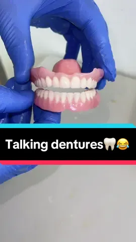Talking dentures🦷😂#dentist #dental #toothless #foryou #foryourpage #fy #dentaltechnician #dentista #fyp 