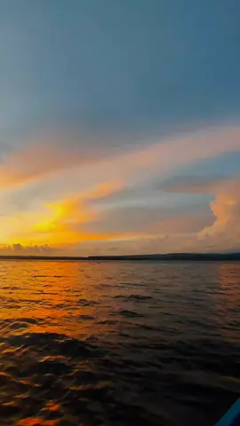 kosong.......  #baubausulawesitenggara  #kabarakatinatanahwolio  #baubaupride🏝️🔥  #xyzbca #lagutimur  #vibes #foryou #storytimur  #fypシ゚viral #fyp #foryoupage 