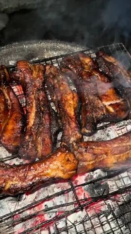 Inihaw na Pork Ribs!!! ❤️😘 #CapCut #grilled #grilledporkribs #grilledribs #grilledpork #ribs #porkribs #inihaw #inihawnababoy #pinoy #pinoyfood 