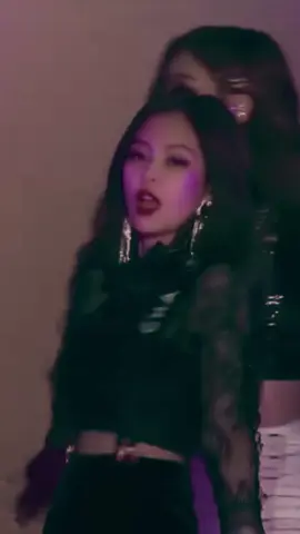 #lirikterjemahanindonesia #Blackpink #SoHot 