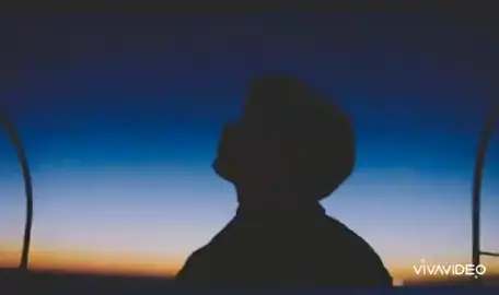 ابكي على وقت من العمر محسوب 