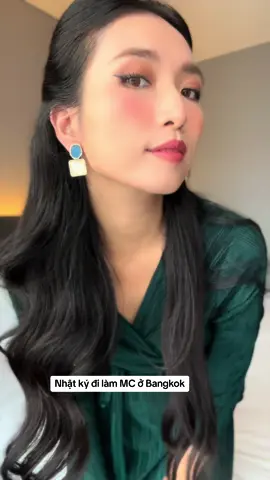 đầu năm đi dẫn ở Bangkok vui ơi là vui #bangkok #thailand #working #lamviec #chamchilamviec #workhard #recap #yep #yep2023 #emcee #eventhost #travel #traveltiktok #workingdiary #tiktoktrend #fyp #womenempowerment #women 